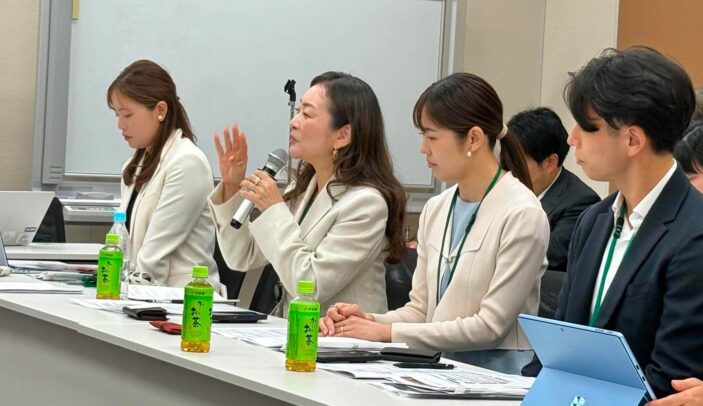 自民党「シェアリングエコノミー推進議員連盟」に対し、「家事支援サービスの利用促進に向けた制度設計」に関する提言を提出しました